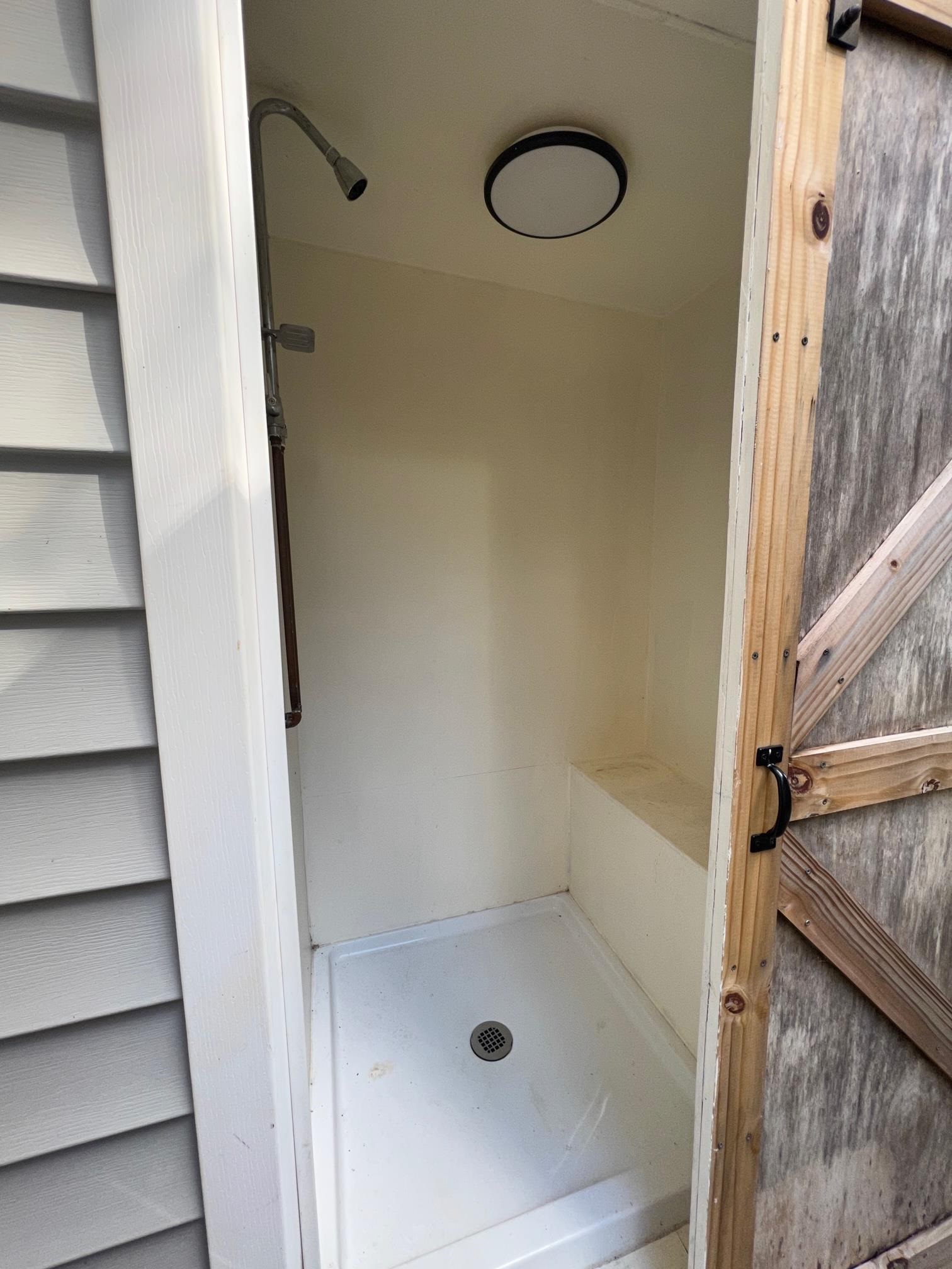 453 Elberta Loop Lillian, AL 36549 - Photo 26 of 49 Outdoor Shower