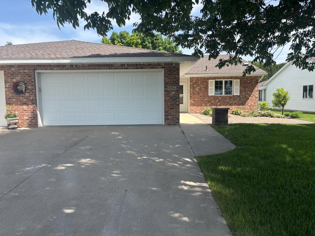 806 28th Avenue Southwest Willmar, MN 56201 - Photo 1 of 22