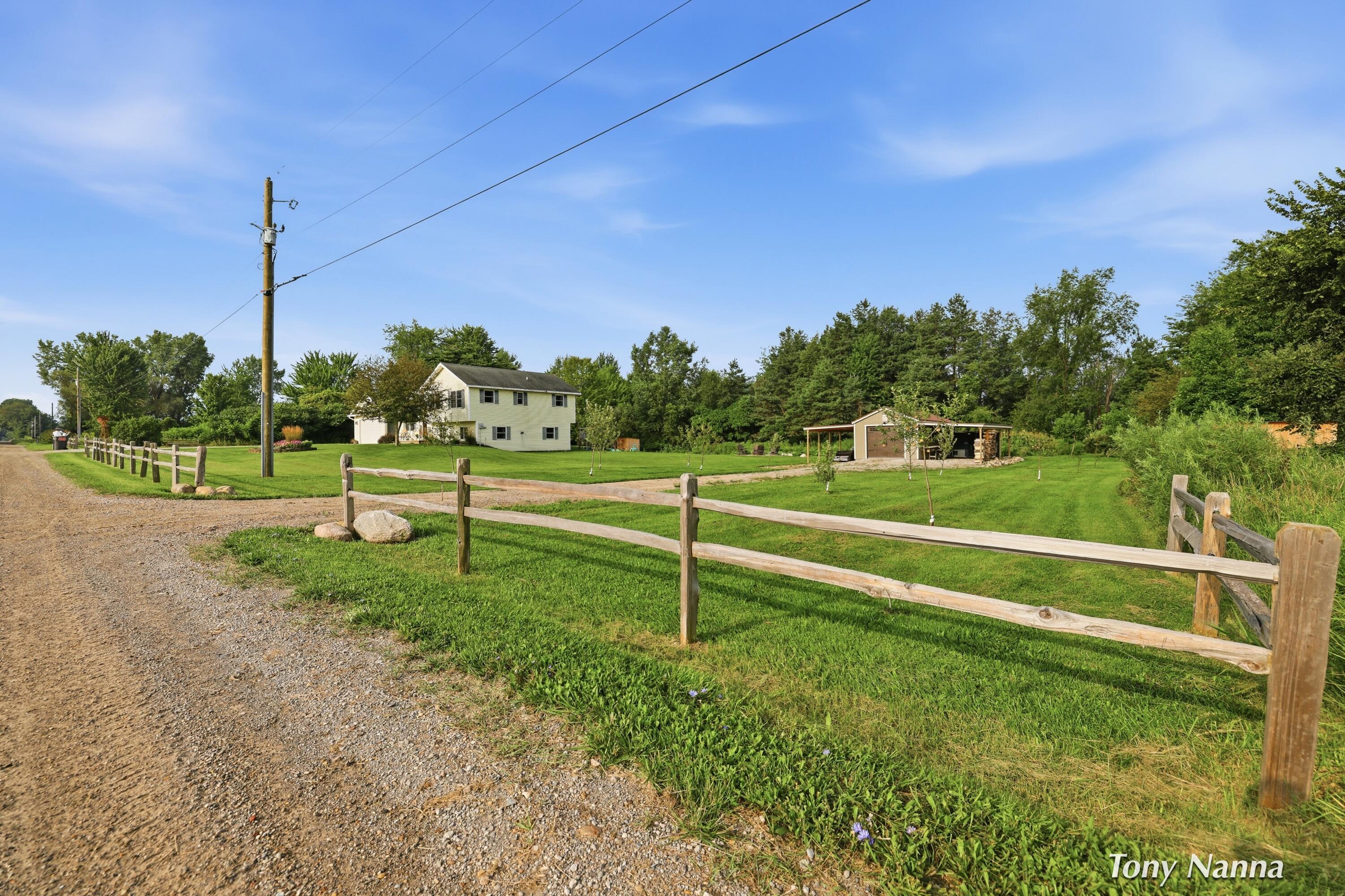 355 Shaw Road Bailey, MI 49303 - Photo 4 of 61 355 shaw rd_011