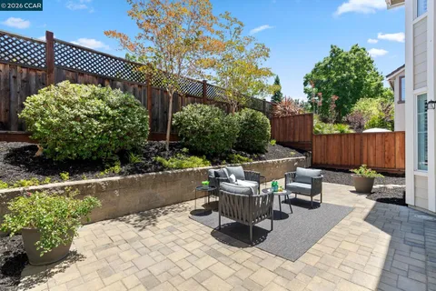 $1,699,000 | 218 Abigail Circle, Danville, CA 94506