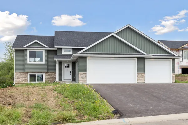 $392,900 | 718 165th Street, Hammond, WI 54015