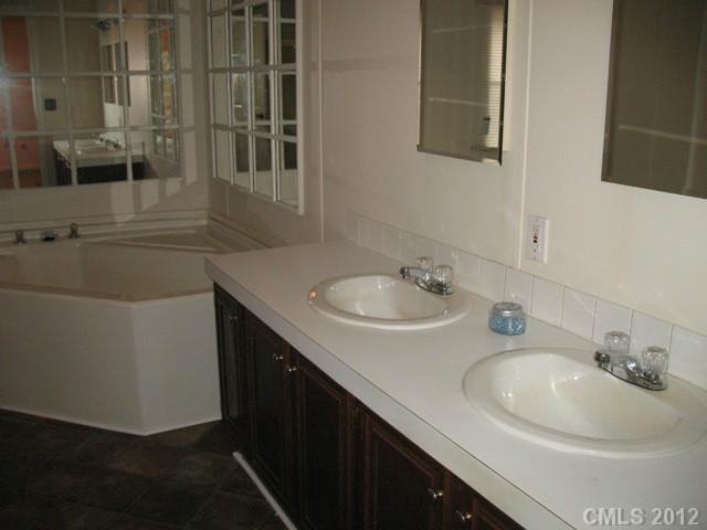 704 Lloyd White Road Clover, SC 29710 - Photo 7 of 16