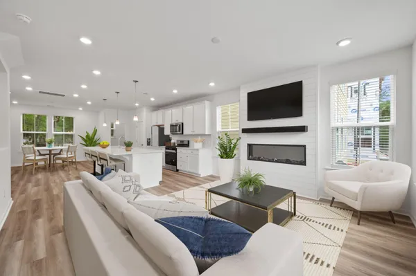 $544,990 | 1818 Helm Avenue, North Charleston, SC 29405