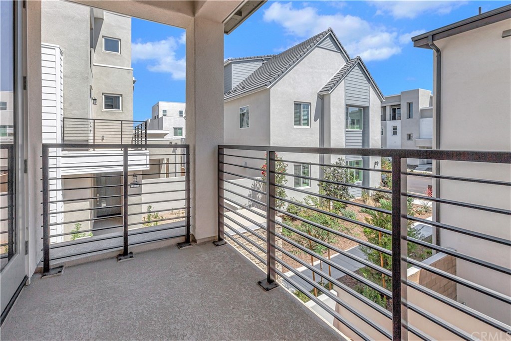 109 Scale Irvine, CA 92618 - Photo 14 of 32