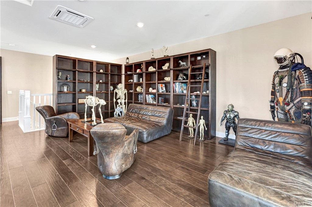 109 Scale Irvine, CA 92618 - Photo 24 of 32