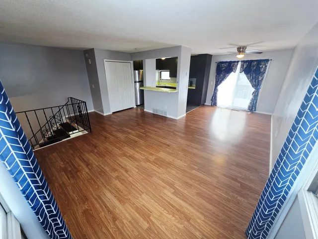 $1,850 | 8423 Brunswick Avenue North, Brooklyn Park, MN 55443