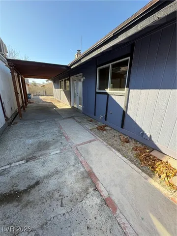 $1,799 | 6215 Don Zarembo Avenue, Las Vegas, NV 89108