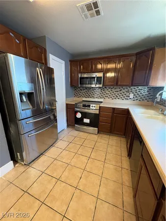 $1,851 | 6215 Don Zarembo Avenue, Las Vegas, NV 89108