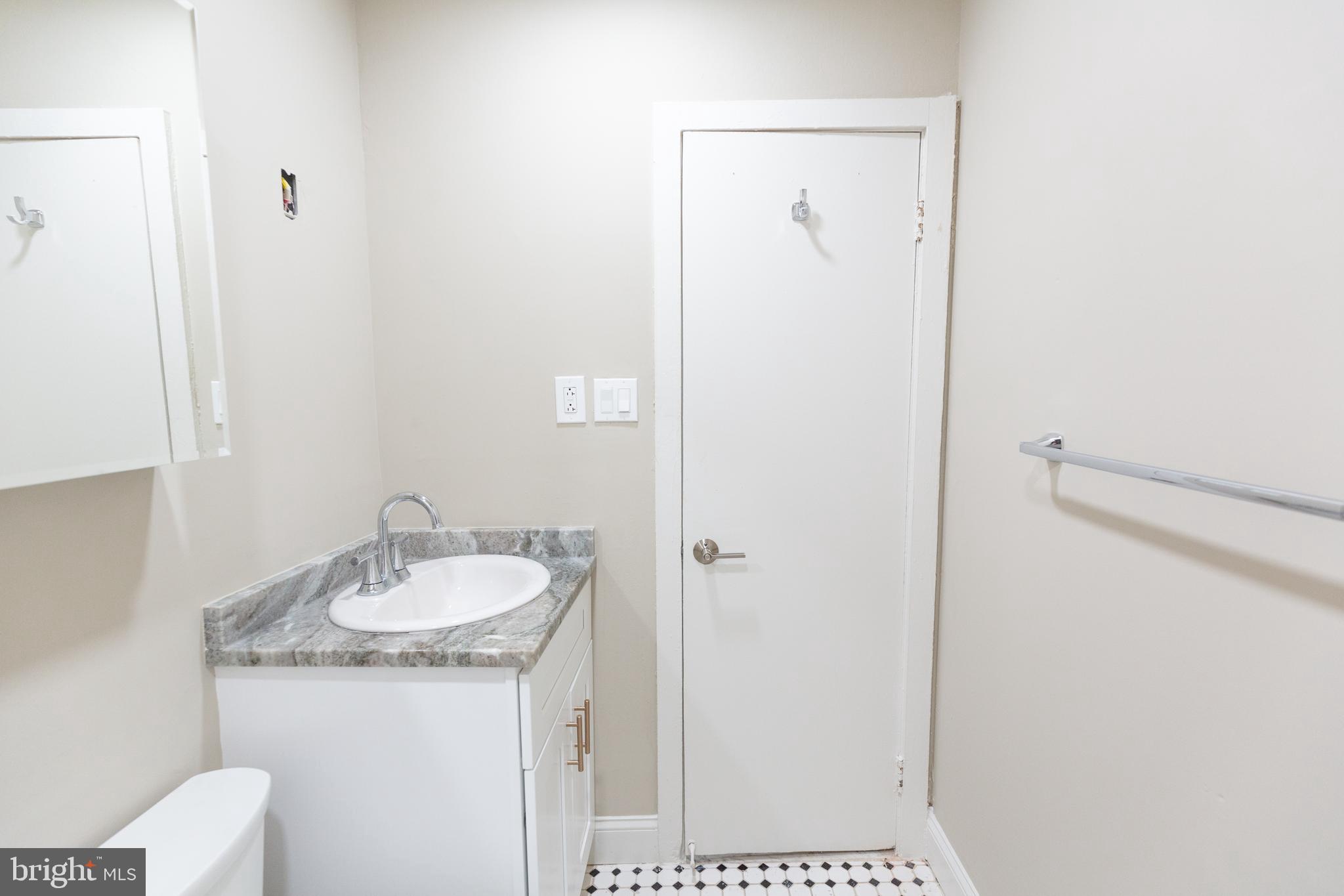 411 South 11th Street, Unit 1 Philadelphia, PA 19147 - Photo 25 of 35