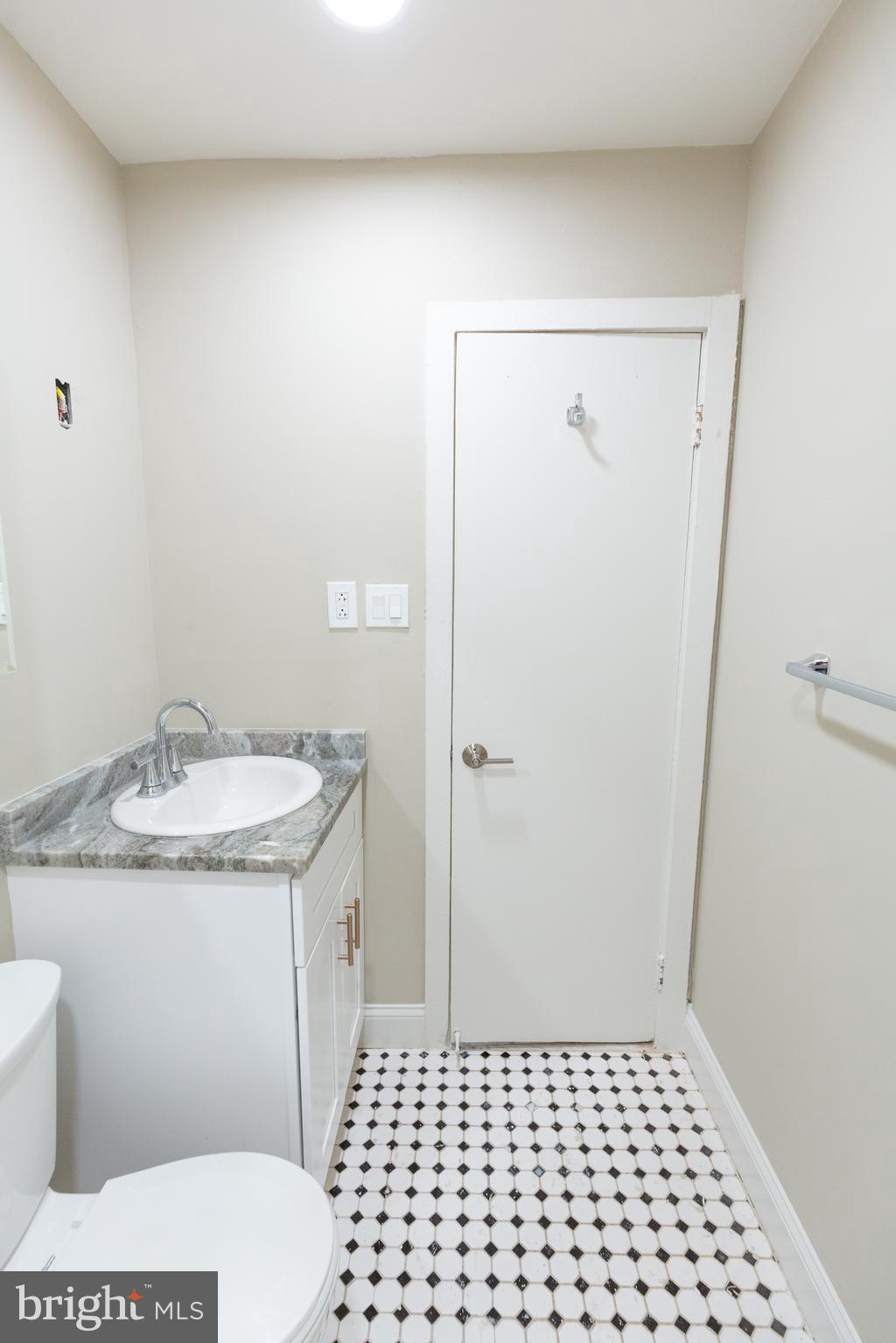 411 South 11th Street, Unit 1 Philadelphia, PA 19147 - Photo 26 of 35