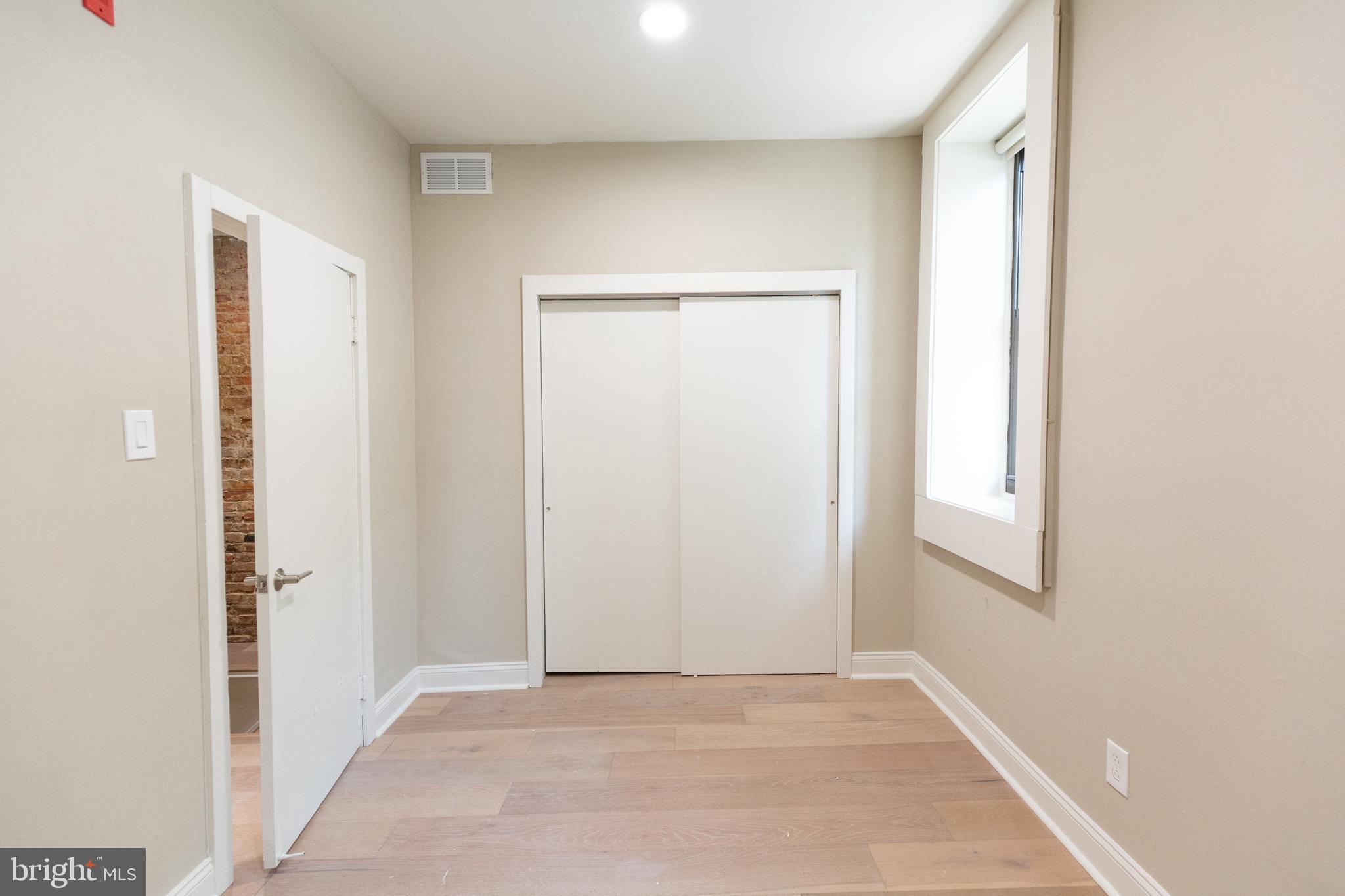 411 South 11th Street, Unit 1 Philadelphia, PA 19147 - Photo 29 of 35