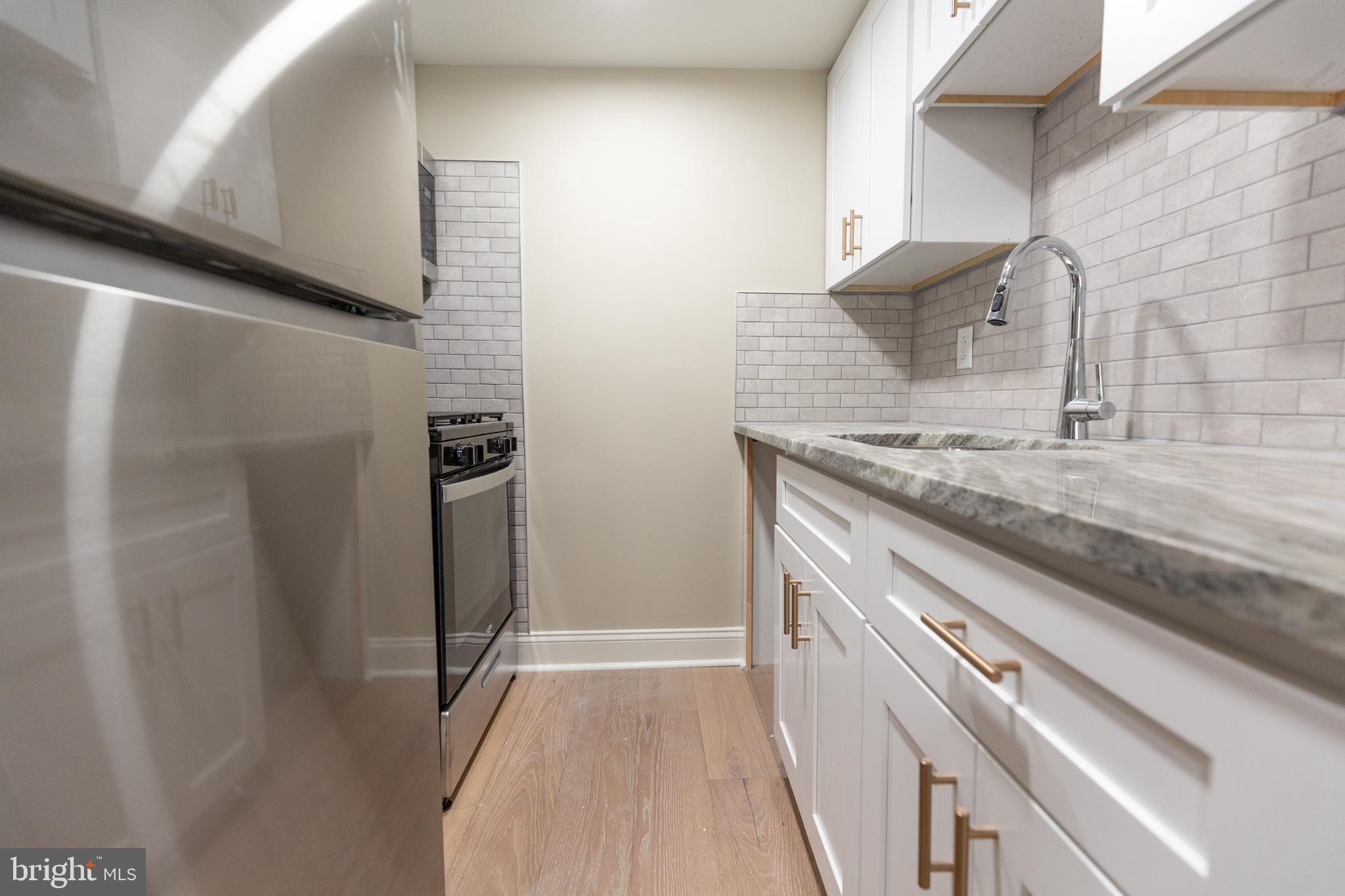 411 South 11th Street, Unit 1 Philadelphia, PA 19147 - Photo 9 of 35