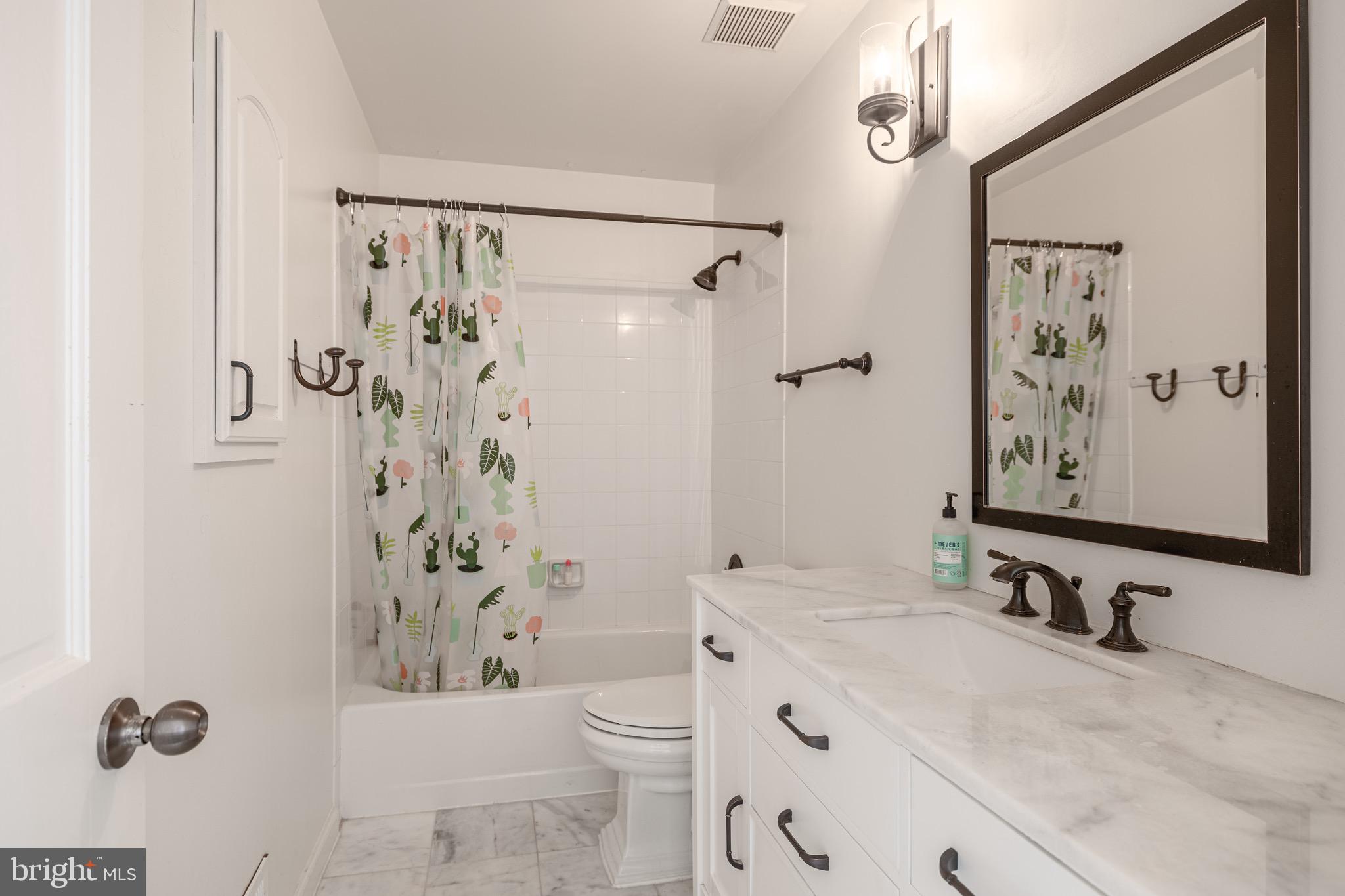 4370 Old Roxbury Road Brookeville, MD 20833 - Photo 32 of 59