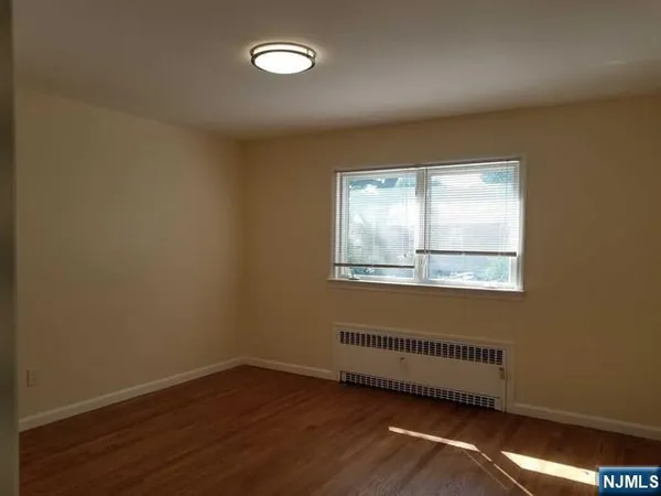 $3,650 | 460 Walnut Street, Unit 1, Ridgefield, NJ 07657