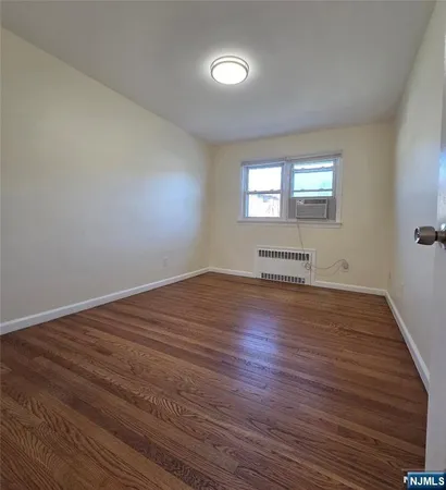 $3,650 | 460 Walnut Street, Unit 1, Ridgefield, NJ 07657