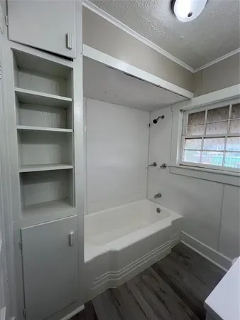 $1,000 | 107 North Miller, Unit 1/2, Breckenridge, TX 76424