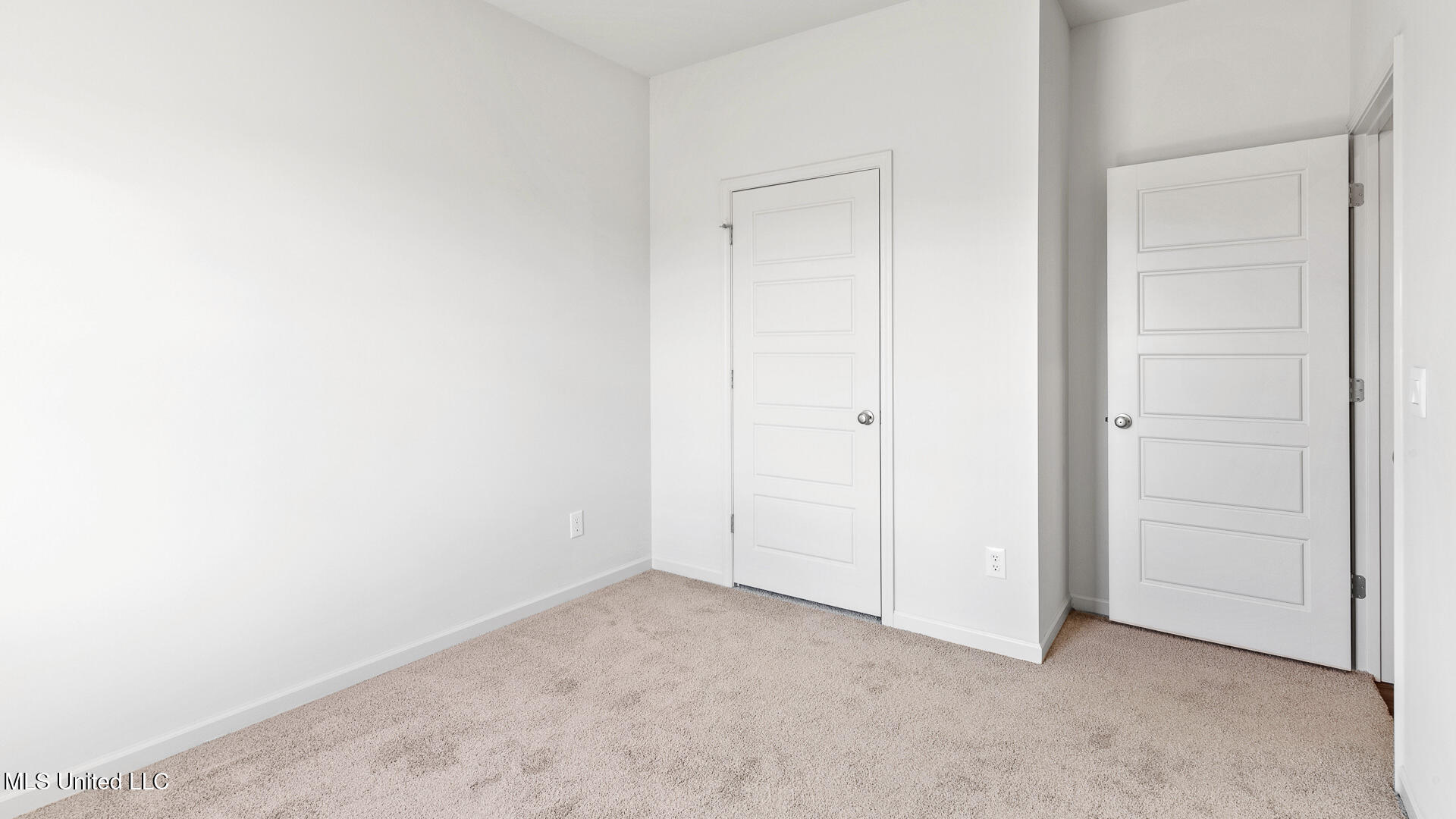 410 Hidden Reed Court Pearl, MS 39208 - Photo 13 of 28 MS_Jackson_Pearl_Serenity-Lake_Burke_B11