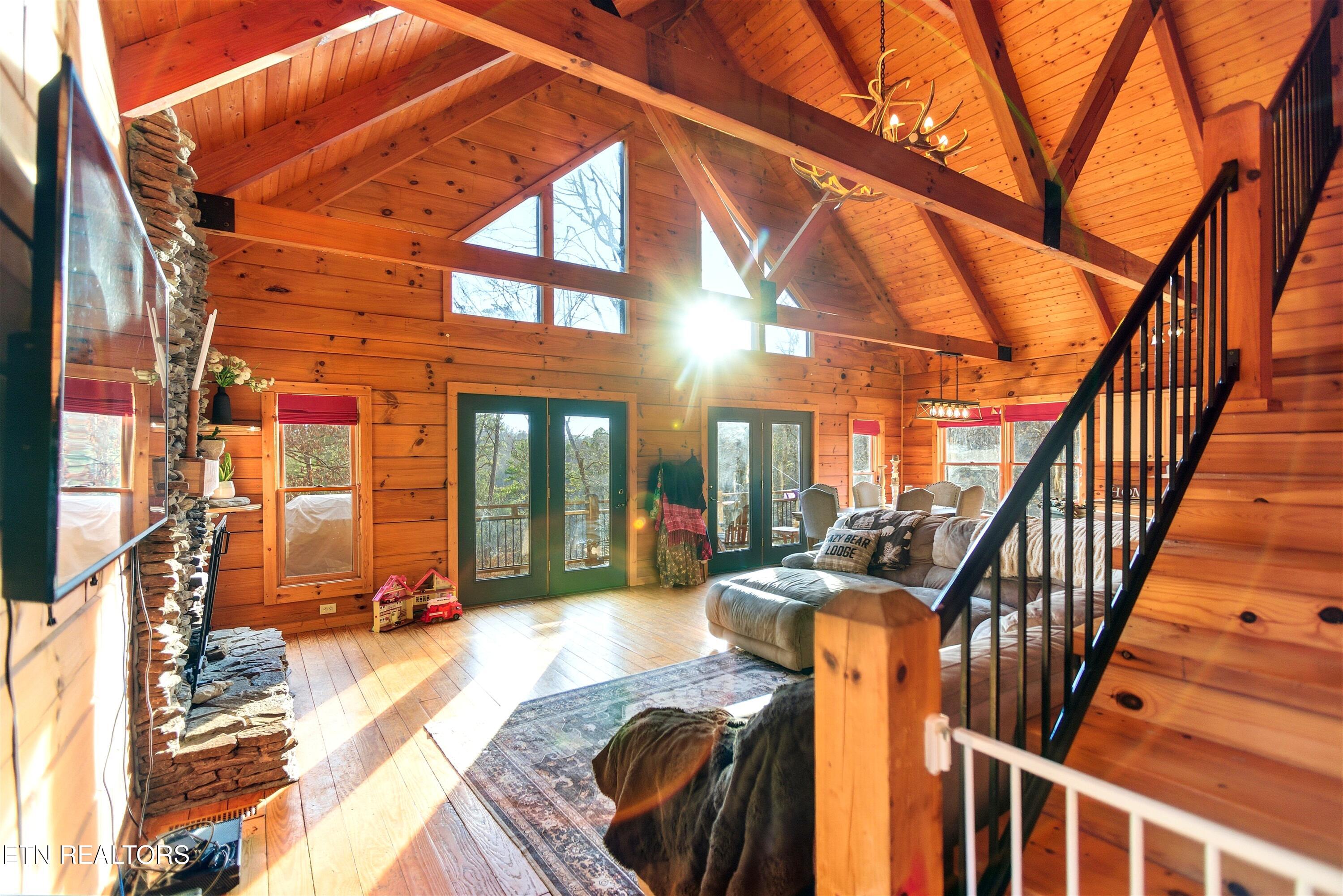 2401 Coning Road Maryville, TN 37803 - Photo 5 of 52 e287bba1-02f7-43b6-8de3-a6a7d063ef26