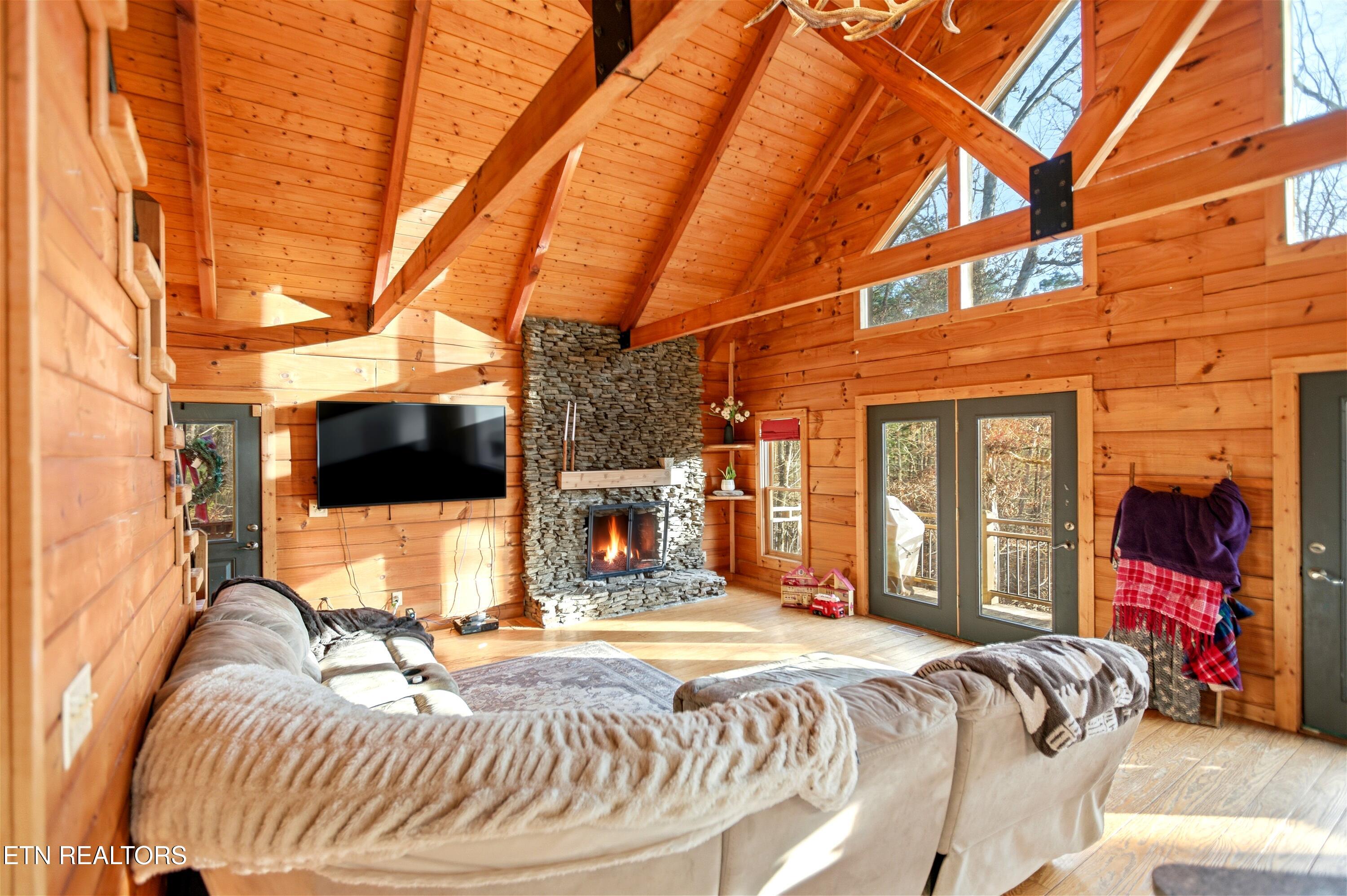 2401 Coning Road Maryville, TN 37803 - Photo 7 of 52 a75d8722-8b68-42f4-9278-10e15082bee8