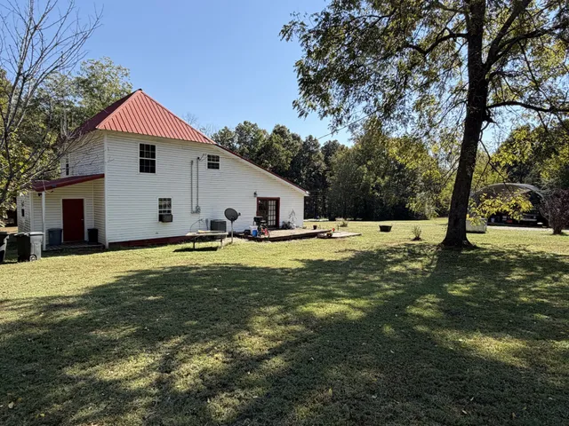 a house view with a outdoor space