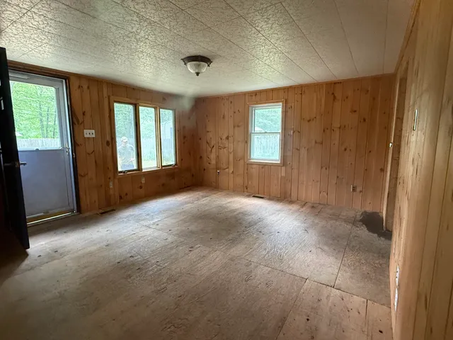 $499,000 | 50 Lewis Road, Kittery, ME 03904