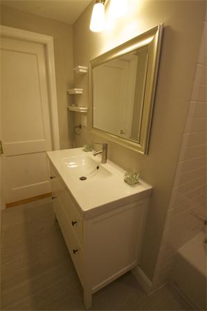 21 Chase Road Lynn, MA 01904 - Photo 3 of 17 Gallery Image 3