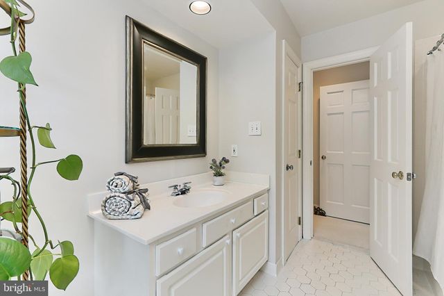 $2,250,000 | 1850 Valley Wood Road, McLean, VA 22101