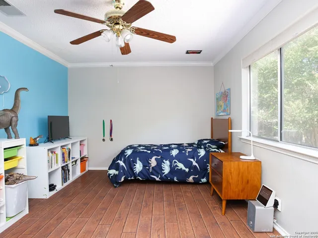 $2,795 | 18118 Summer Knoll, San Antonio, TX 78258