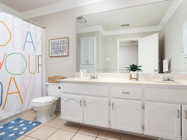 $2,795 | 18118 Summer Knoll, San Antonio, TX 78258