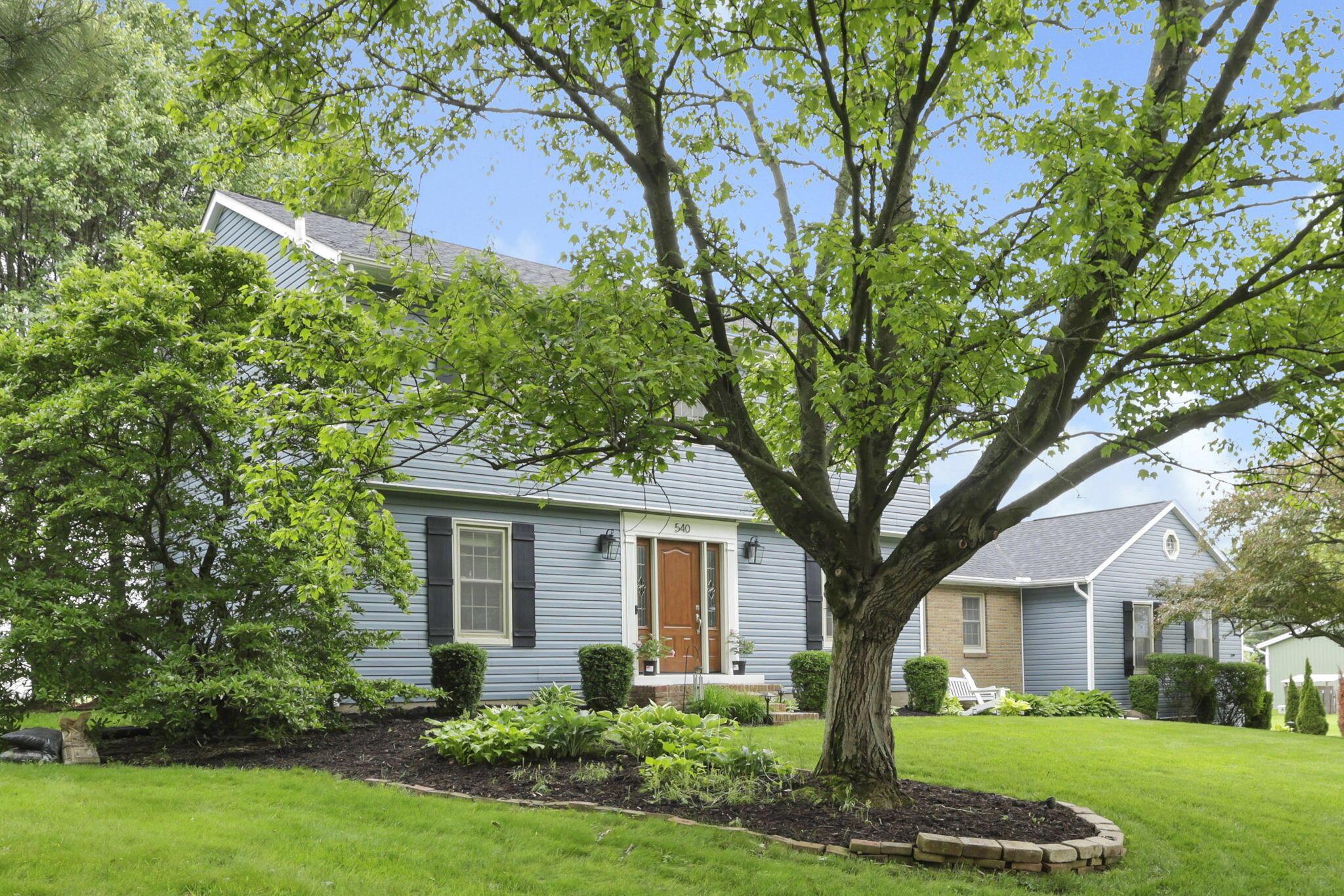 540 Milnor Road Pickerington, OH 43147 - Photo 3 of 74 3-web-or-mls-939A0441 - Copy