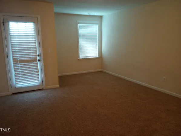 $2,350 | 48 Hatfield Way, Clayton, NC 27527