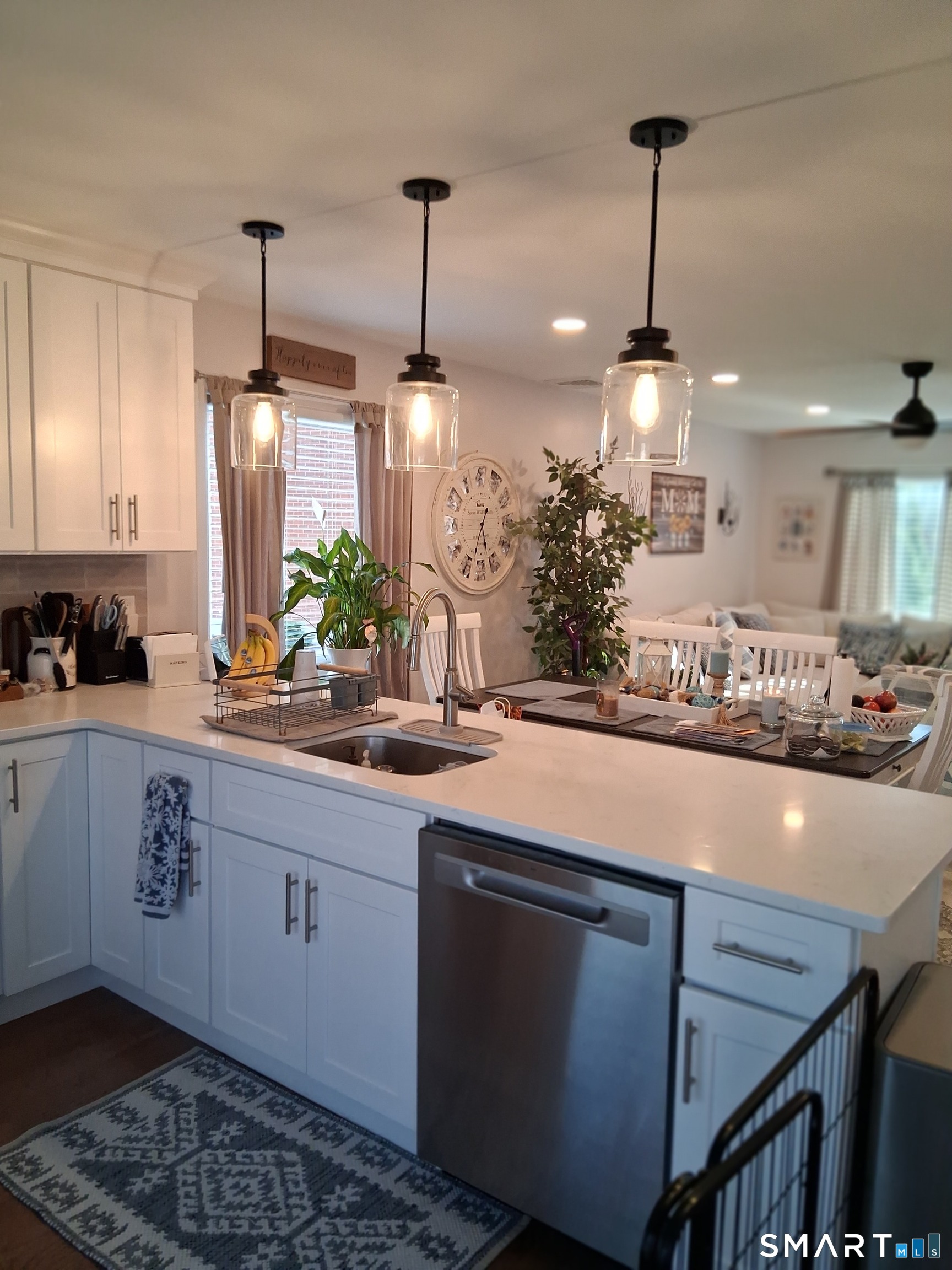 183 Centerbrook Road Hamden, CT 06518 - Photo 1 of 13