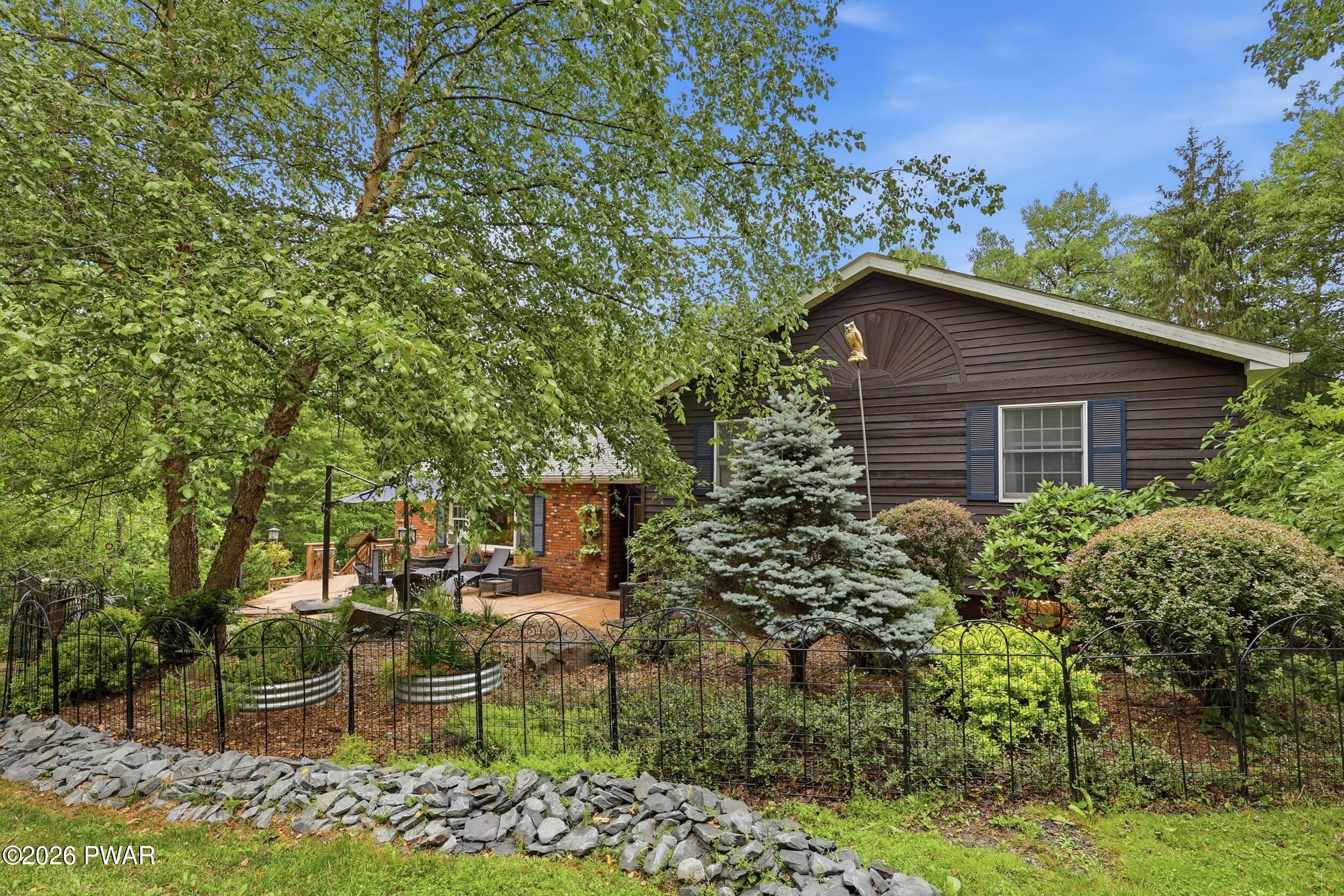 212 Spring Hill Road Honesdale, PA 18431 - Photo 2 of 48 Gallery Image 2