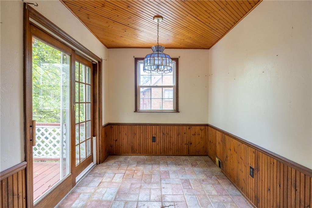343 Jefferson Road Pittsburgh, PA 15235 - Photo 12 of 35 Gallery Image 12