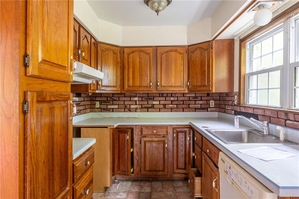 343 Jefferson Road Pittsburgh, PA 15235 - Photo 13 of 35 Gallery Image 13