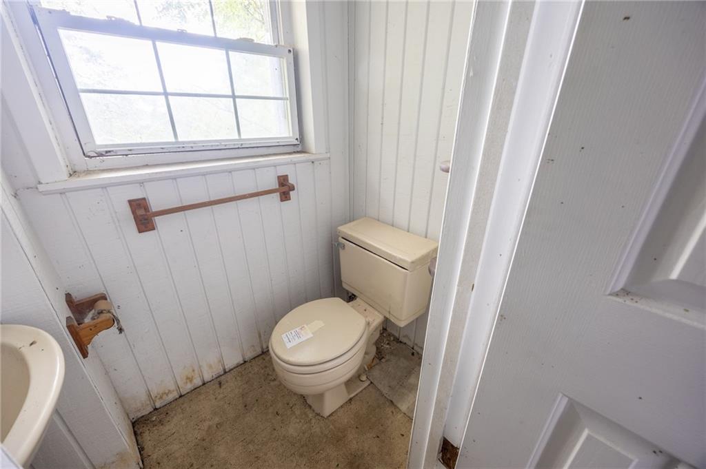 343 Jefferson Road Pittsburgh, PA 15235 - Photo 27 of 35 Gallery Image 27