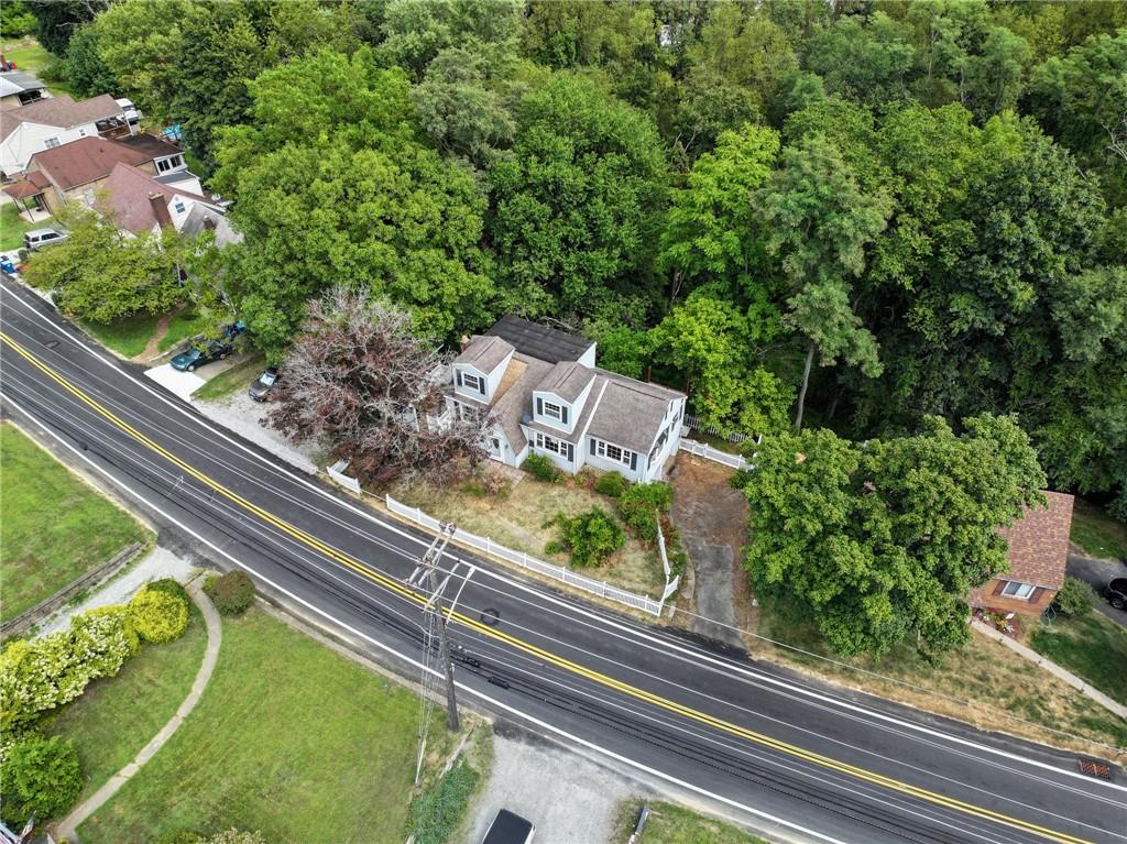 343 Jefferson Road Pittsburgh, PA 15235 - Photo 3 of 35 Gallery Image 3