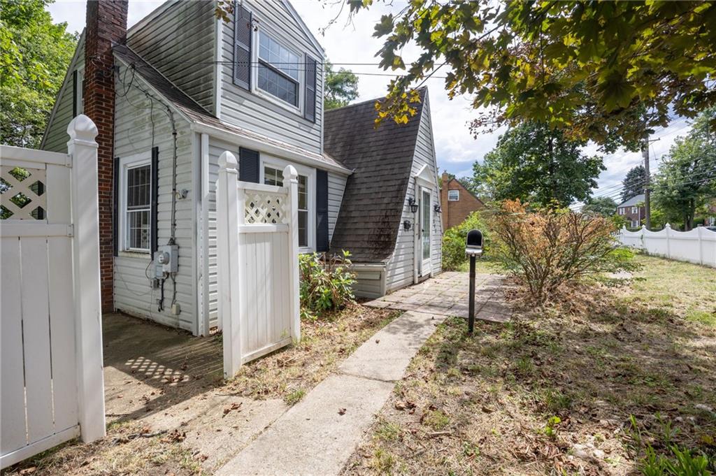 343 Jefferson Road Pittsburgh, PA 15235 - Photo 8 of 35 Gallery Image 8