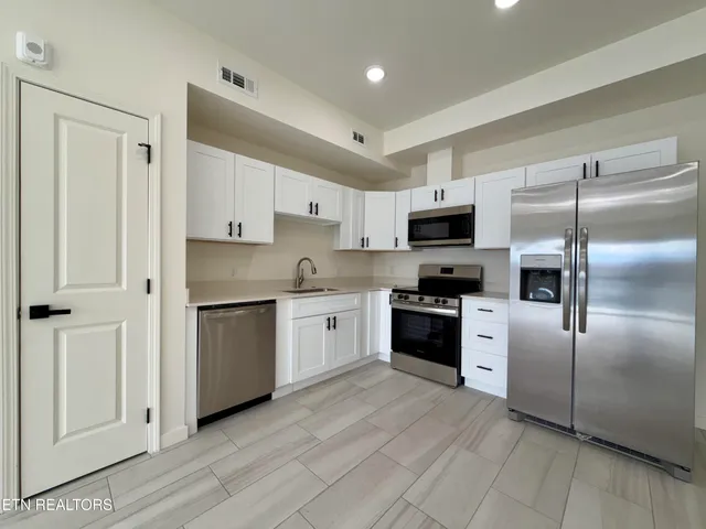 $455,000 | 129 Sugarfoot Way, Unit 301, Pigeon Forge, TN 37863