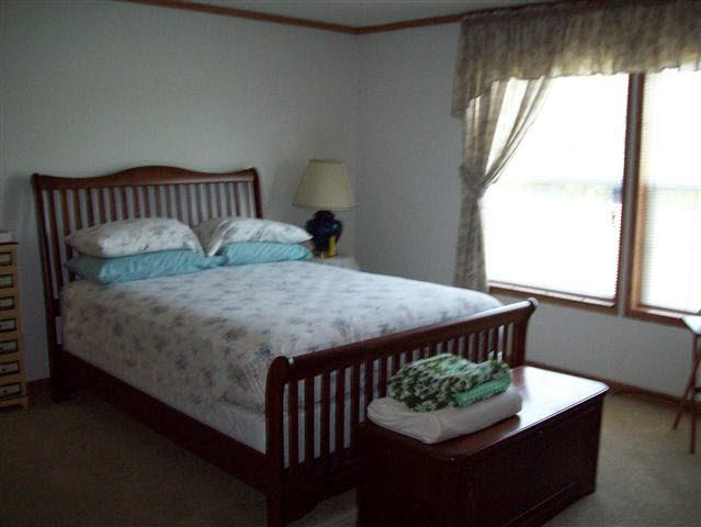 9242 South Bush Road Pekin, IN 47165 - Photo 7 of 11