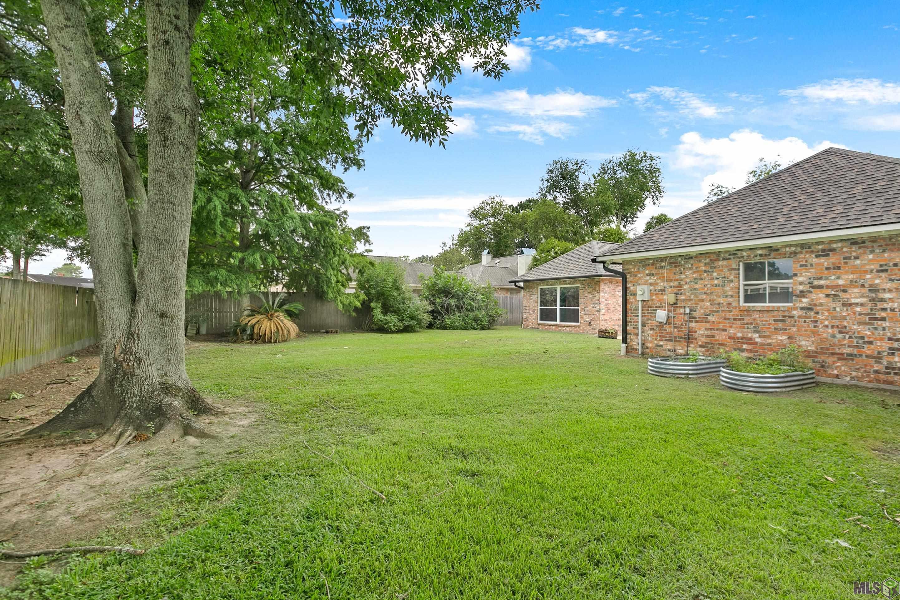 10648 Classique Drive Baton Rouge, LA 70815 - Photo 23 of 24 Gallery Image 23