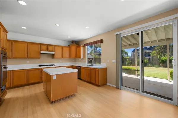 $674,900 | 23281 Highland Oaks Court, Wildomar, CA 92595