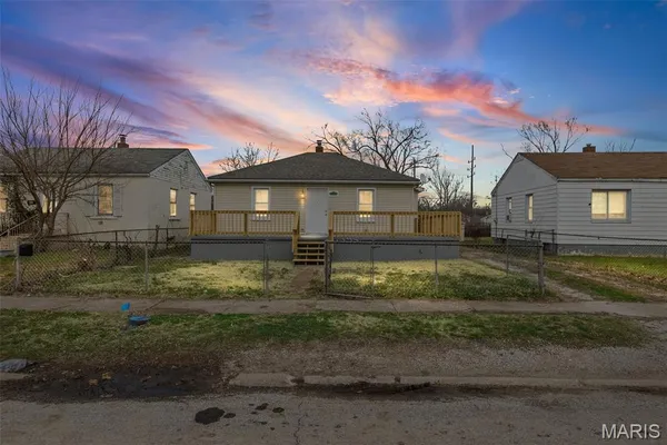 $117,000 | 220 Victory Drive, East Alton, IL 62024