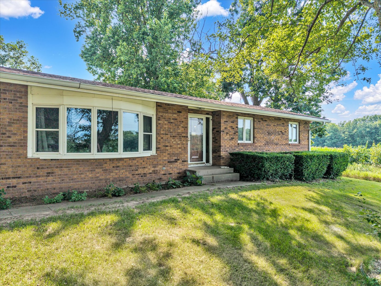 7627 New Liberty Road Walcott, IA 52773 - Photo 5 of 44