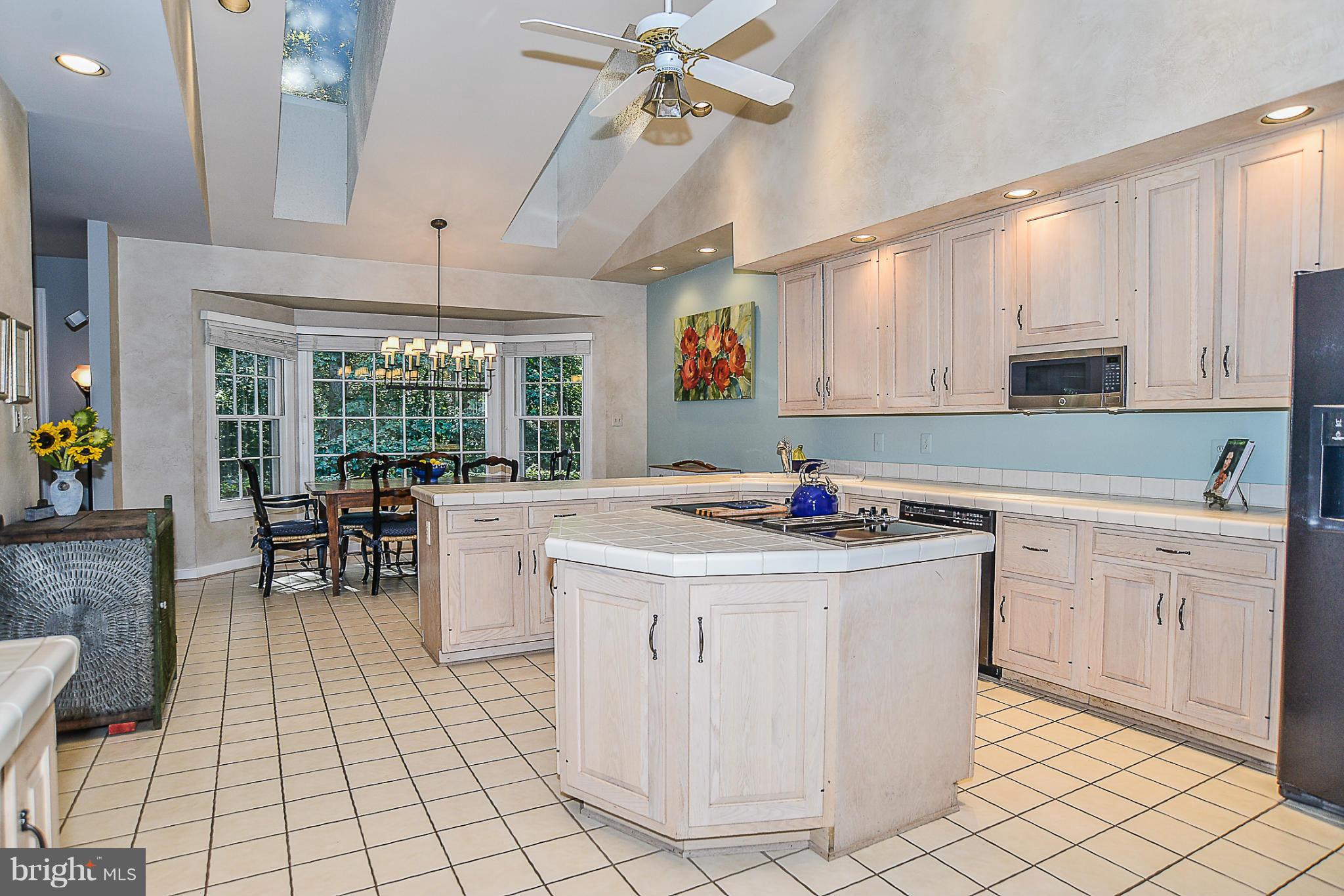 2003 Spring Branch Drive Vienna, VA 22181 - Photo 11 of 30 Kitchen
