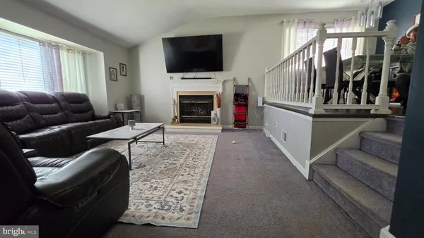 $479,900 | 18 Peabody Lane, Hamilton, NJ 08619