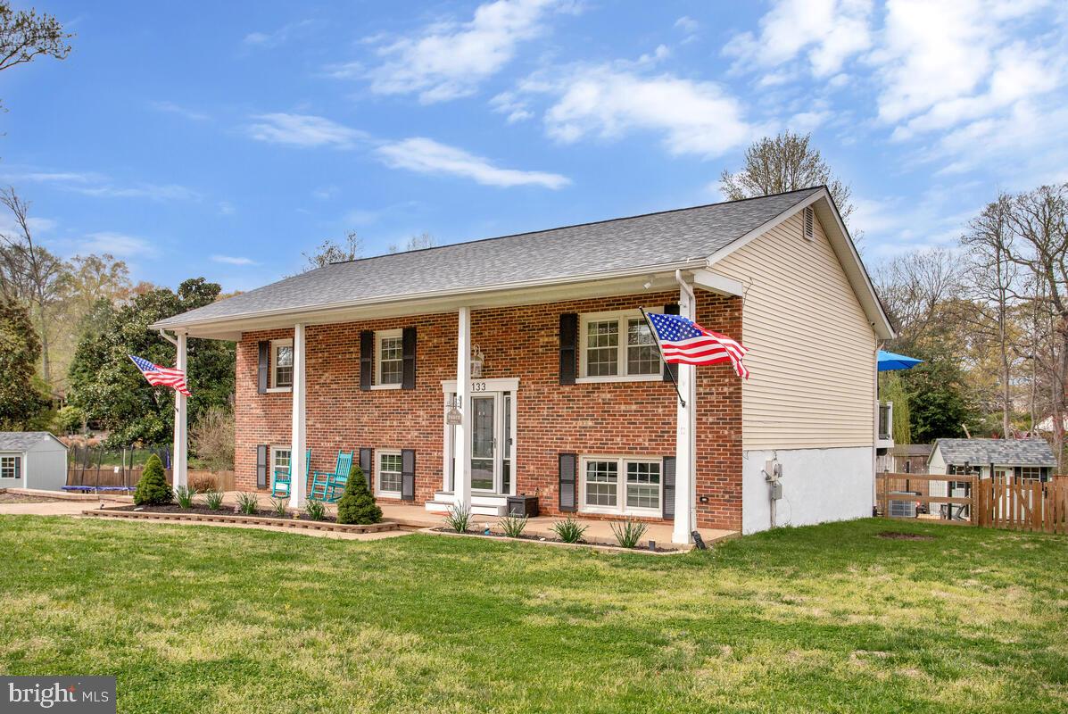133 Circle Road Pasadena, MD 21122 - Photo 2 of 44 Gallery Image 2