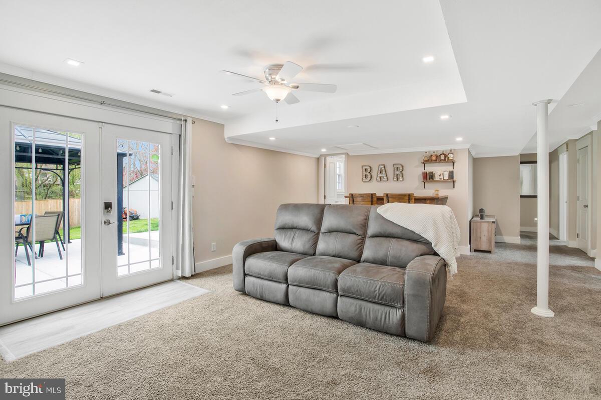 133 Circle Road Pasadena, MD 21122 - Photo 29 of 44 Gallery Image 29