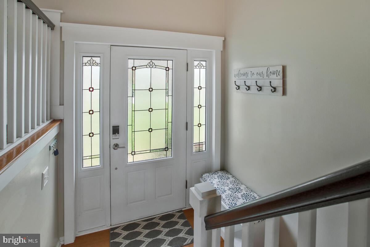133 Circle Road Pasadena, MD 21122 - Photo 6 of 44 Gallery Image 6