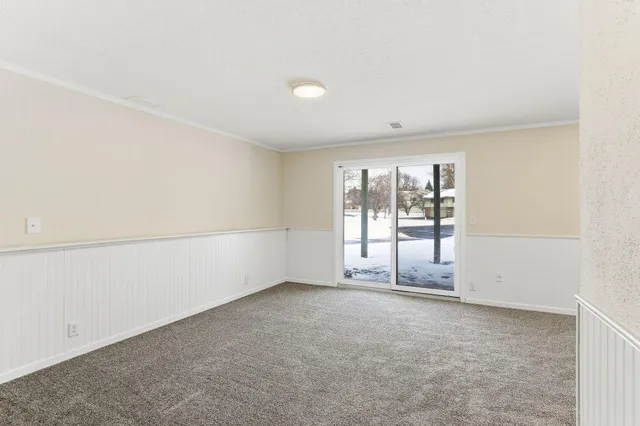 $250,000 | 7020 Pima Lane, Chanhassen, MN 55317